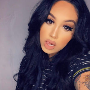 Meet your Posher, Karla